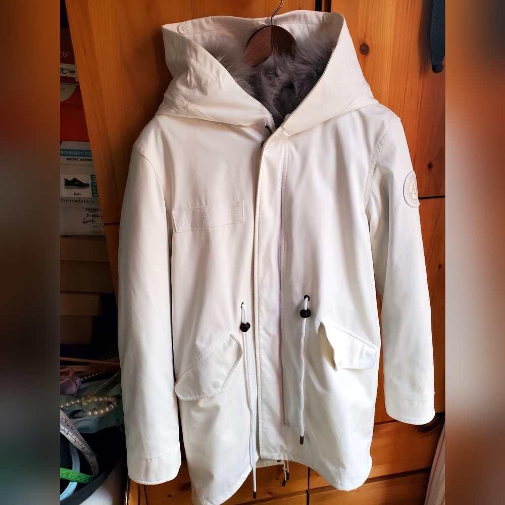 Ozlana Australia Women's White Fur Lined Parka Size XS